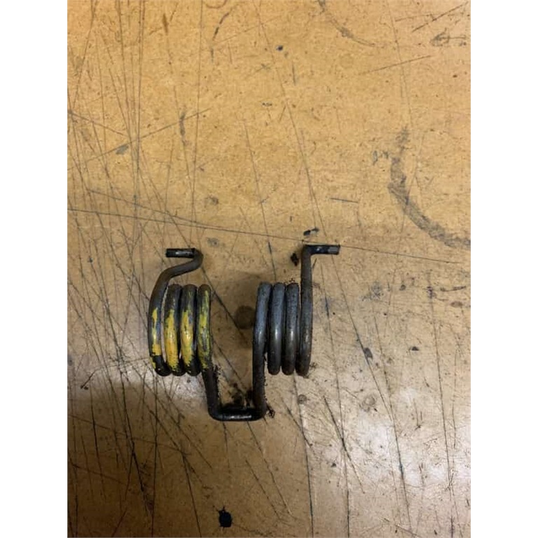 D1-300tdi-pedal-spring