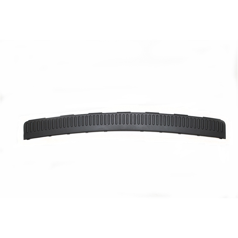LR008893LR